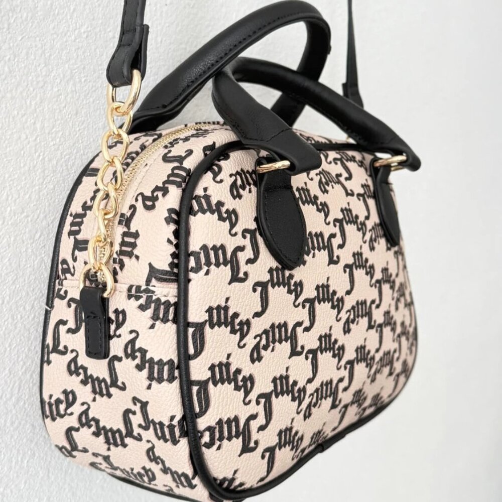 NWT Juicy Couture Gothic Logo Crossbody Satchel Bag Heart Charm Beige & Black - Picture 2 of 15